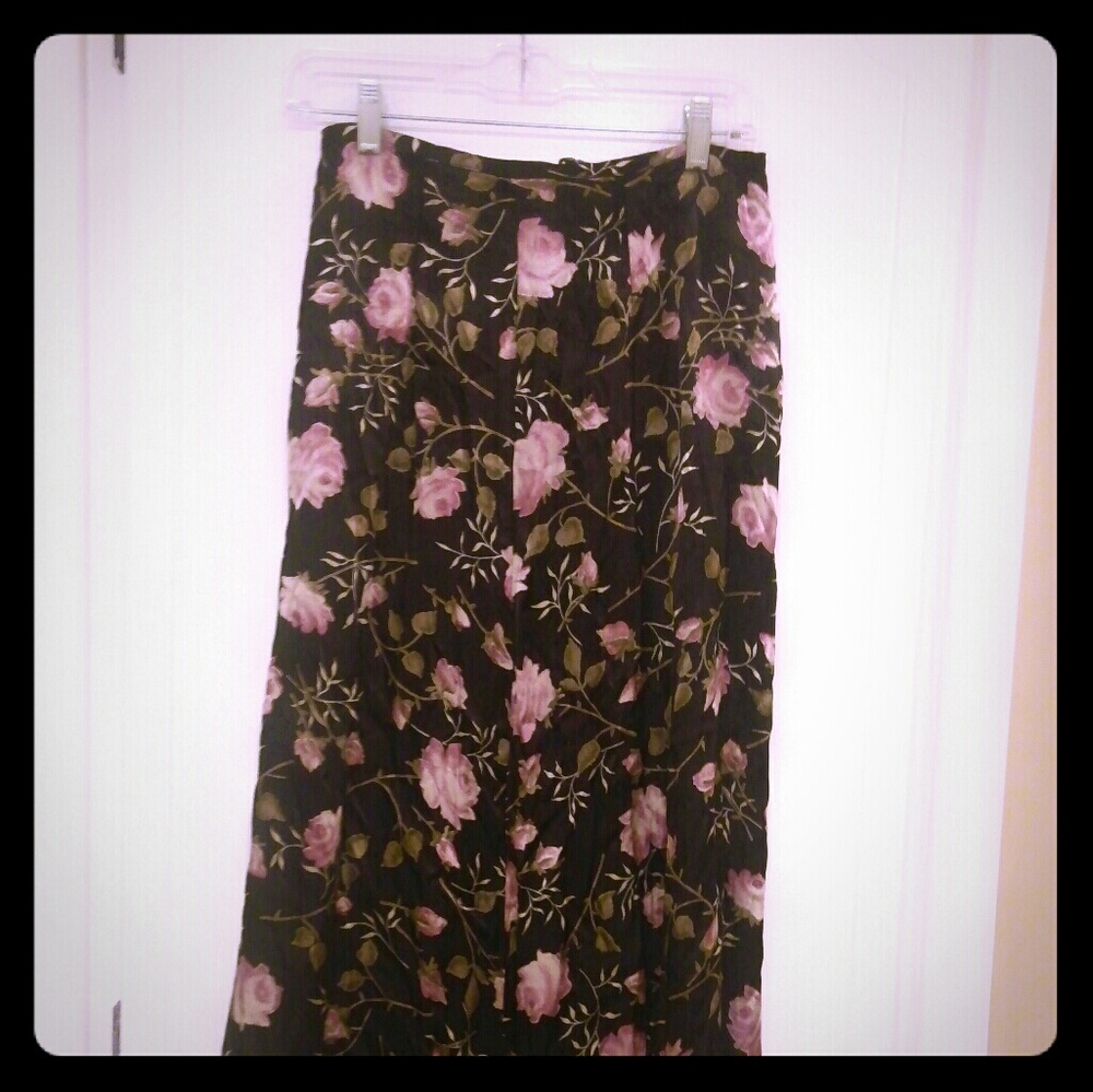 Gorgeous E.Y.E. brand black rose long skirt, 7